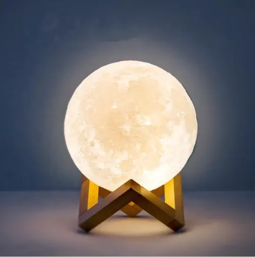 Mondlampe 3D mit realistischer Mondoberfläche und warmem LED-Licht